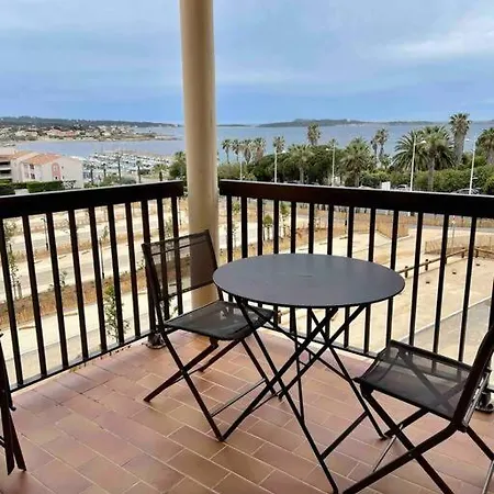 公寓 T2 Bord De Mer, Six Fours Les Plages. Piscine.clim *