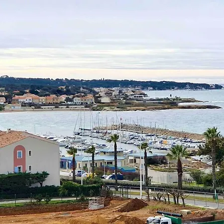 T2 Bord De Mer, Six Fours Les Plages. Piscine.clim Apartman